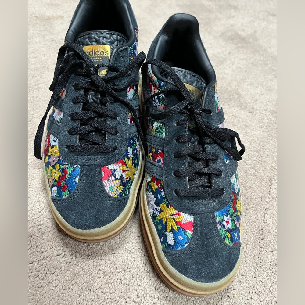 Adidas Gazelle Bold Liberty London Floral Embroidery Women's Sneakers, size 7 - Picture 3 of 9